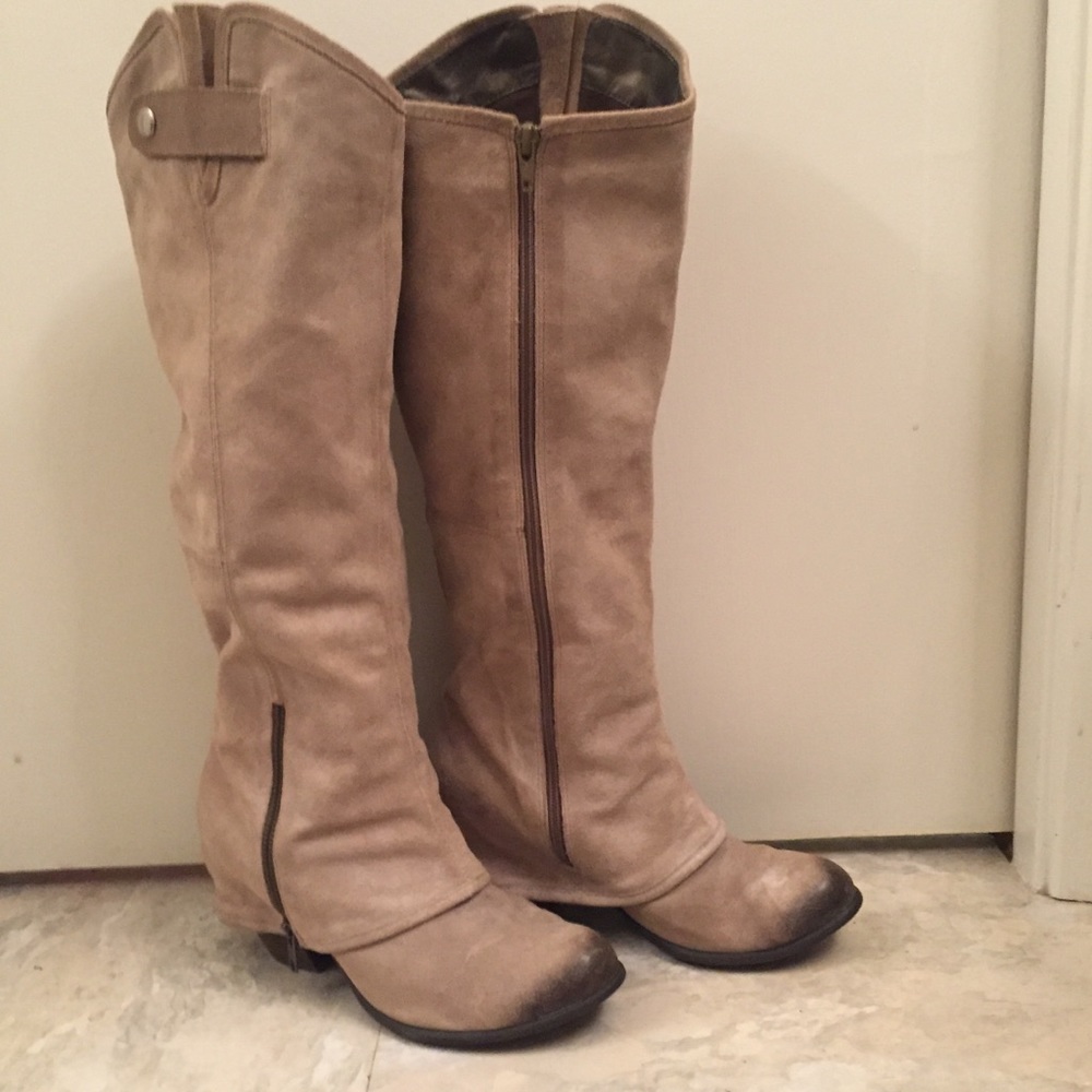FERGIE 8.5 Knee-high boots, Tan Suede
